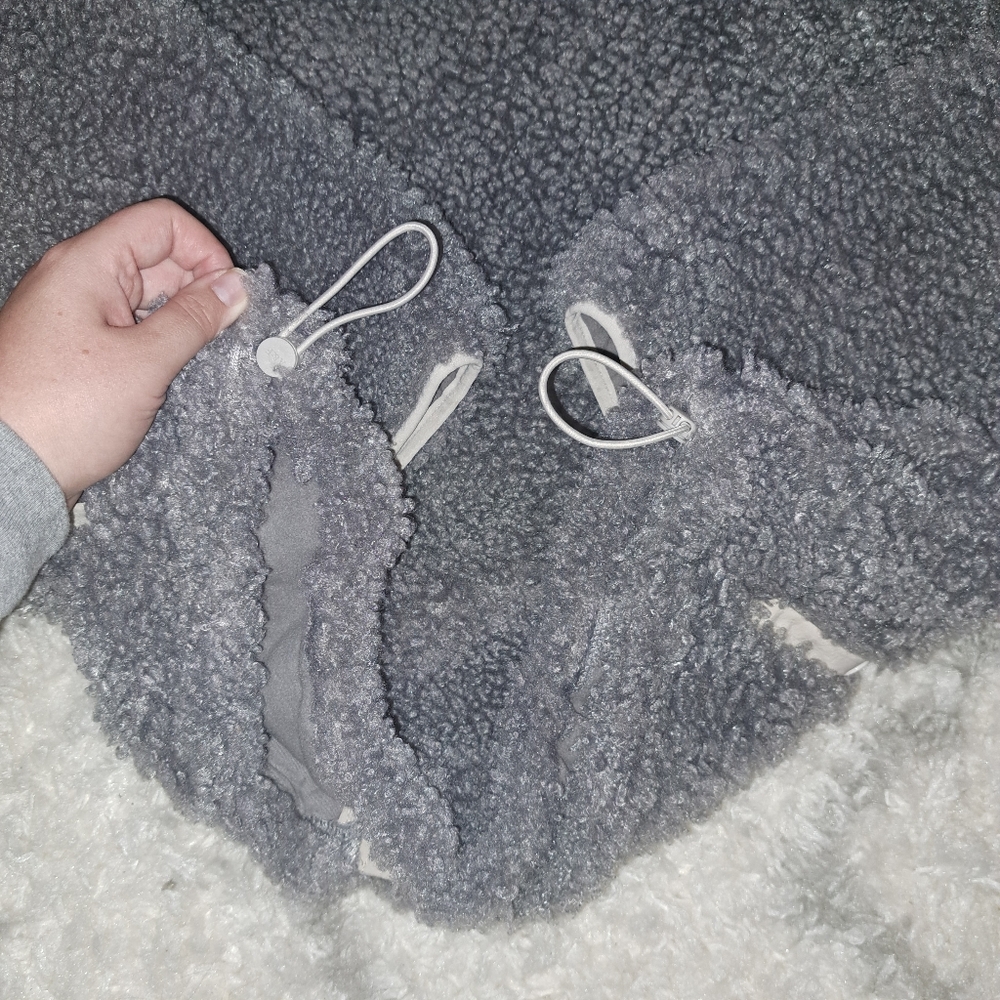 A&F Sherpa Jacket - Picture 4 of 4